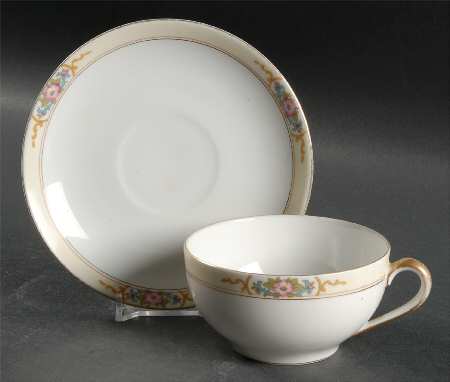 Strathmore Flat Cup & Saucer Set