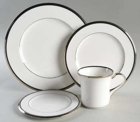 Sterling Tribute 4 Piece Place Setting