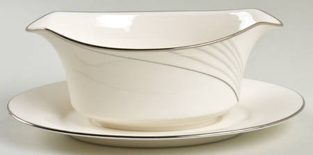 Sterling Tide Gravy Boat with Attached Underplate
