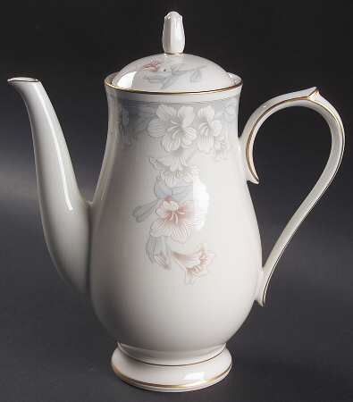Susan Anne Coffee Pot & Lid