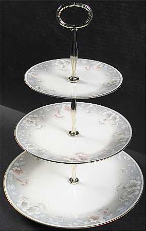 Susan Anne 13 7/8"-14 1/4" 3-Tiered Serving Tray(DP,SP,BB) HC