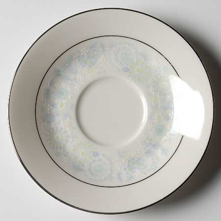 Summer Eve Saucer