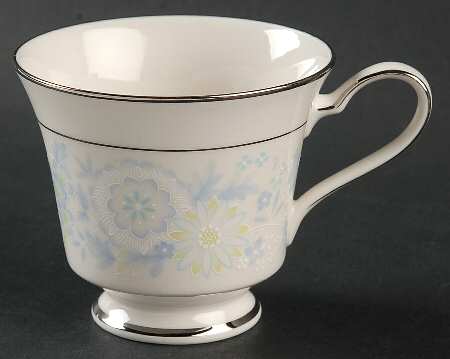 Summer Eve Footed Cup