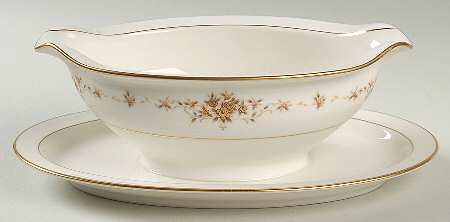 Suffolk Gravy Boat with Attached Underplate