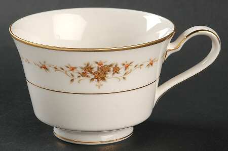 Suffolk Footed Cup