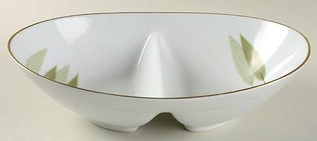 Sugi 10" Oval Divided Vegetable Bowl