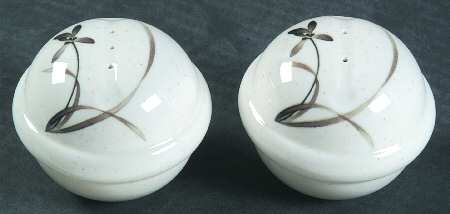 Sumiye Salt & Pepper Set