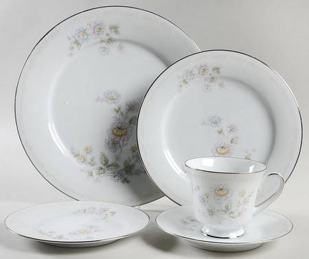 Summerfield 5 Piece Place Setting