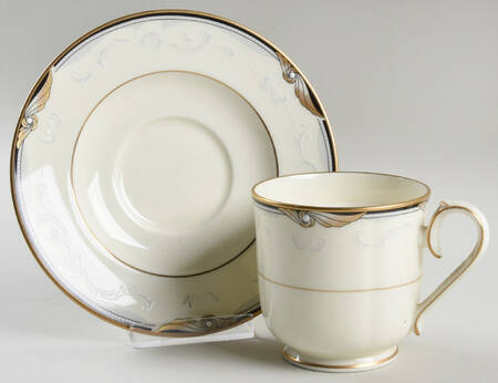 Sunswept Footed Cup & Saucer Set