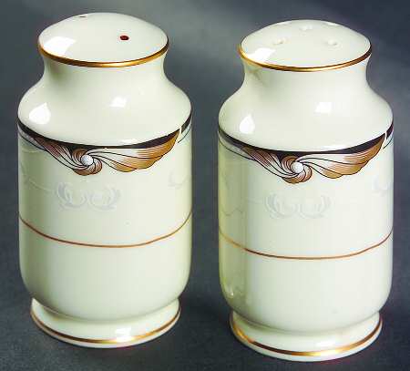 Sunswept Salt & Pepper Set
