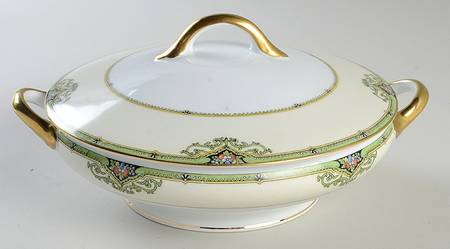 Surrey Round Covered Vegetable