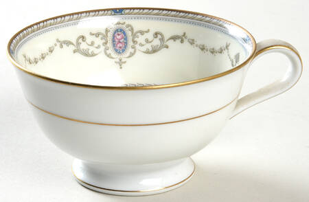 Sutherland Footed Cup