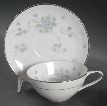 Suzette Flat Cup & Saucer Set