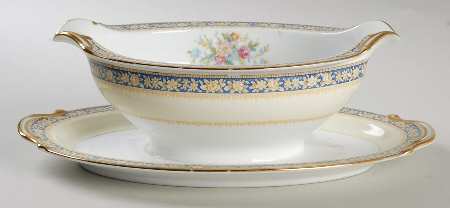 Swansea Gravy Boat with Attached Underplate