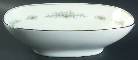 Swansia 9" Oval Vegetable Bowl