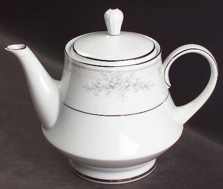 Sweet Leilani Teapot & Lid