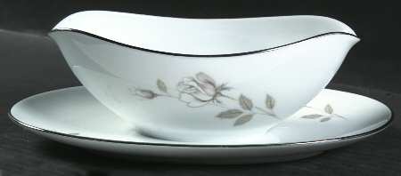 Sweet Talk Gravy Boat with Attached Underplate