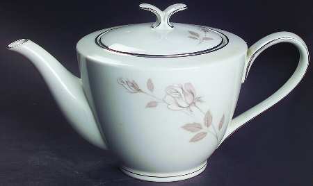 Sweet Talk Teapot & Lid
