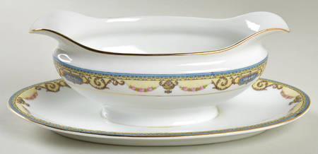 Sylvania Gravy Boat with Attached Underplate