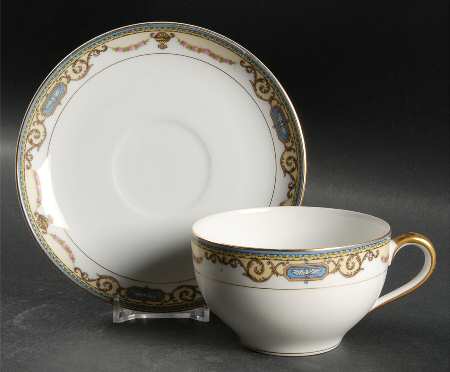 Sylvania Oversized Cup & Saucer Set