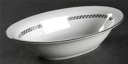 Sylvina 10" Oval Vegetable Bowl
