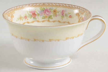Symphony Footed Cup