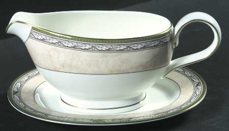 Talara Gravy Boat & Underplate (Relish/Butter)