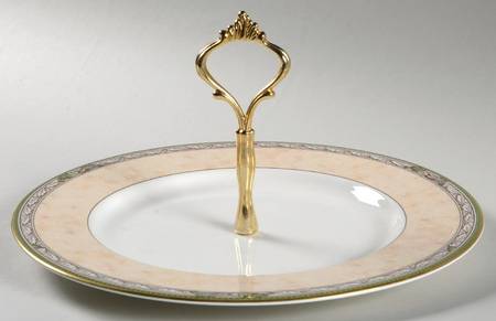 Talara Round Serving Plate with Handle (DP)