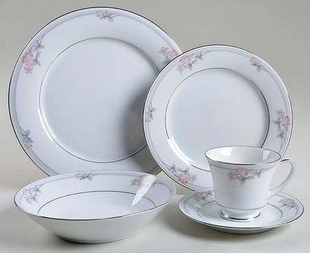 Tarkington 5 Piece Place Setting
