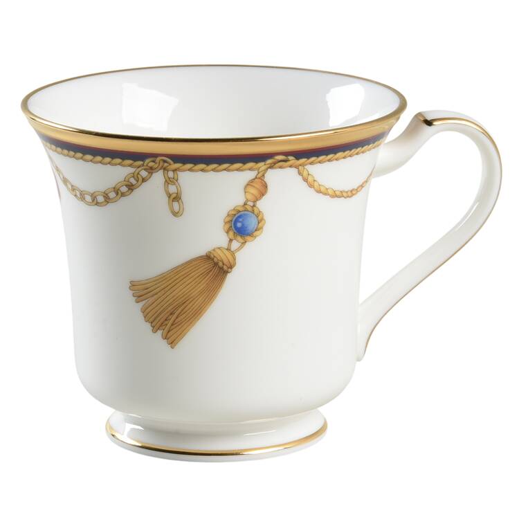 Tassel Footed Cup