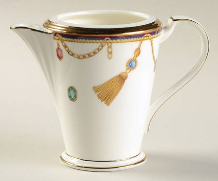 Tassel Creamer