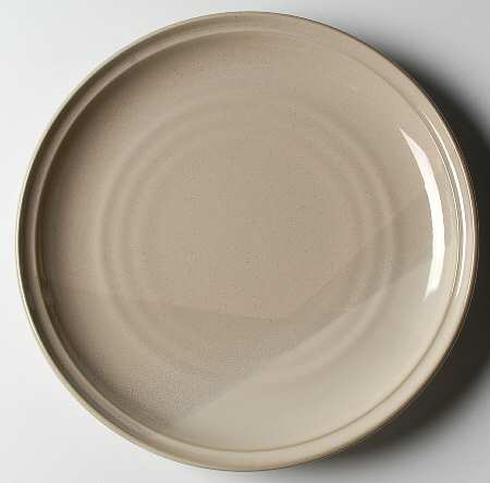 Tawny 12" Chop Plate (Round Platter)
