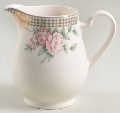 Terrace Cafe Creamer