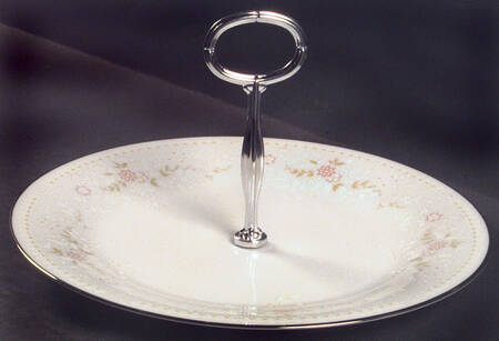 Temptation Round Serving Plate with Center Handle (Dp) Hc