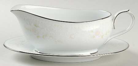 Temptation Gravy Boat & Underplate (Relish/Butter)