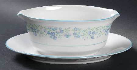Tenderly Gravy Boat with Attached Underplate