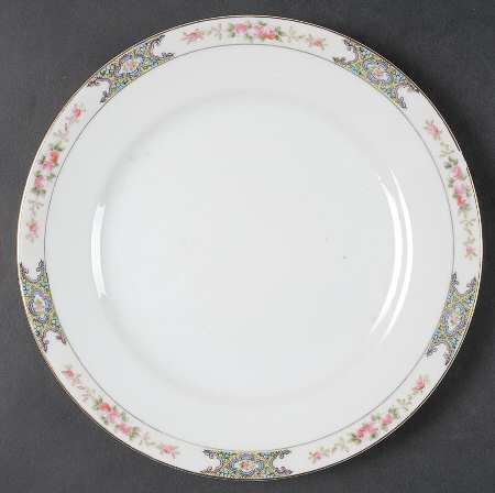 Thelma Bassett Luncheon Plate