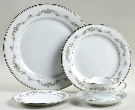 Thea 5 Piece Place Setting