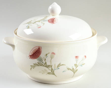 Thistle Garden 1.25 Qt Round Covered Casserole
