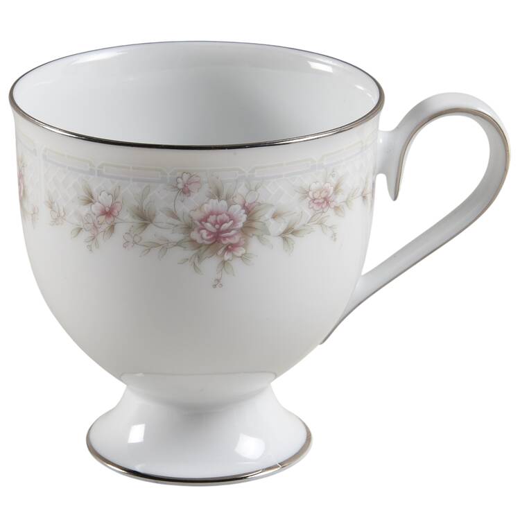 Thornton Footed Cup
