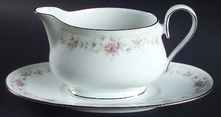 Thornton Gravy Boat & Underplate (Relish/Butter)