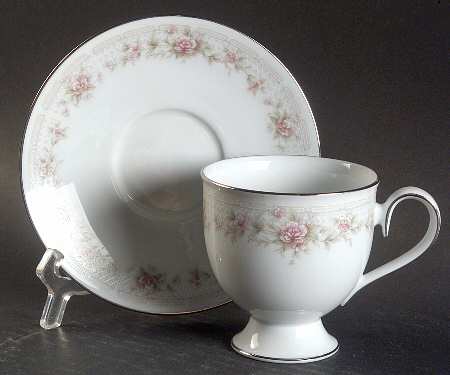 Thornton Footed Cup & Saucer Set
