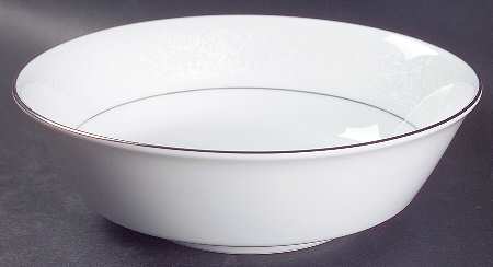 Thule (2020, 3082, P572) 9" Round Vegetable Bowl