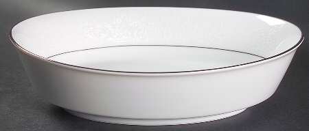 Thule (2020, 3082, P572) 9" Oval Vegetable Bowl