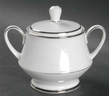 Thule (2020, 3082, P572) Sugar Bowl & Lid