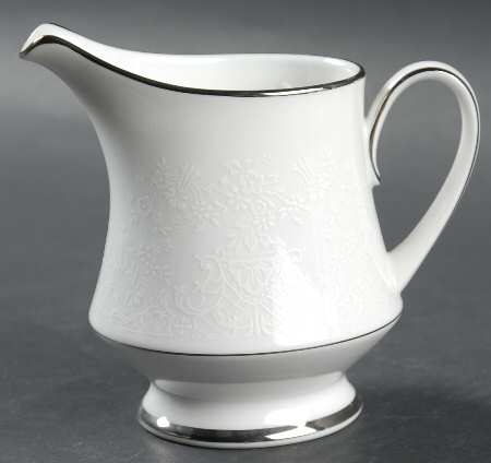 Thule (2020, 3082, P572) Creamer