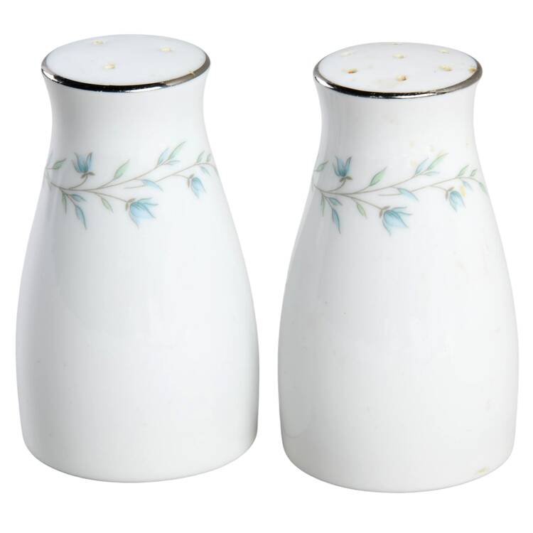 Tilford Salt & Pepper Set