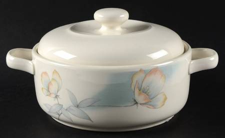Together 1.25 Qt Round Covered Casserole