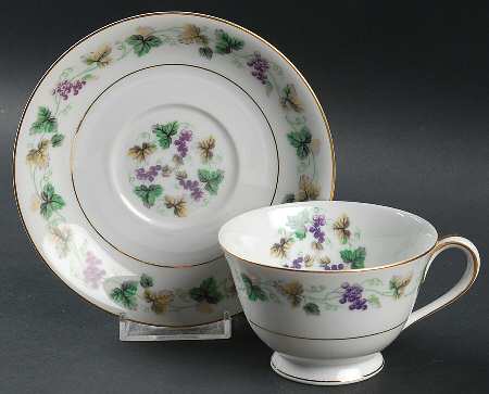 Tokay Footed Cup & Saucer Set