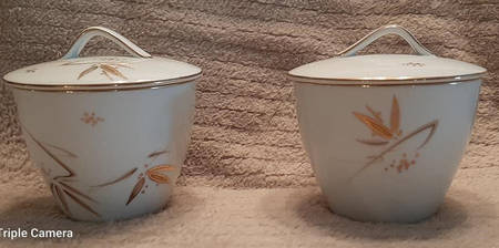 Toko-Ri Sugar Bowl & Lid